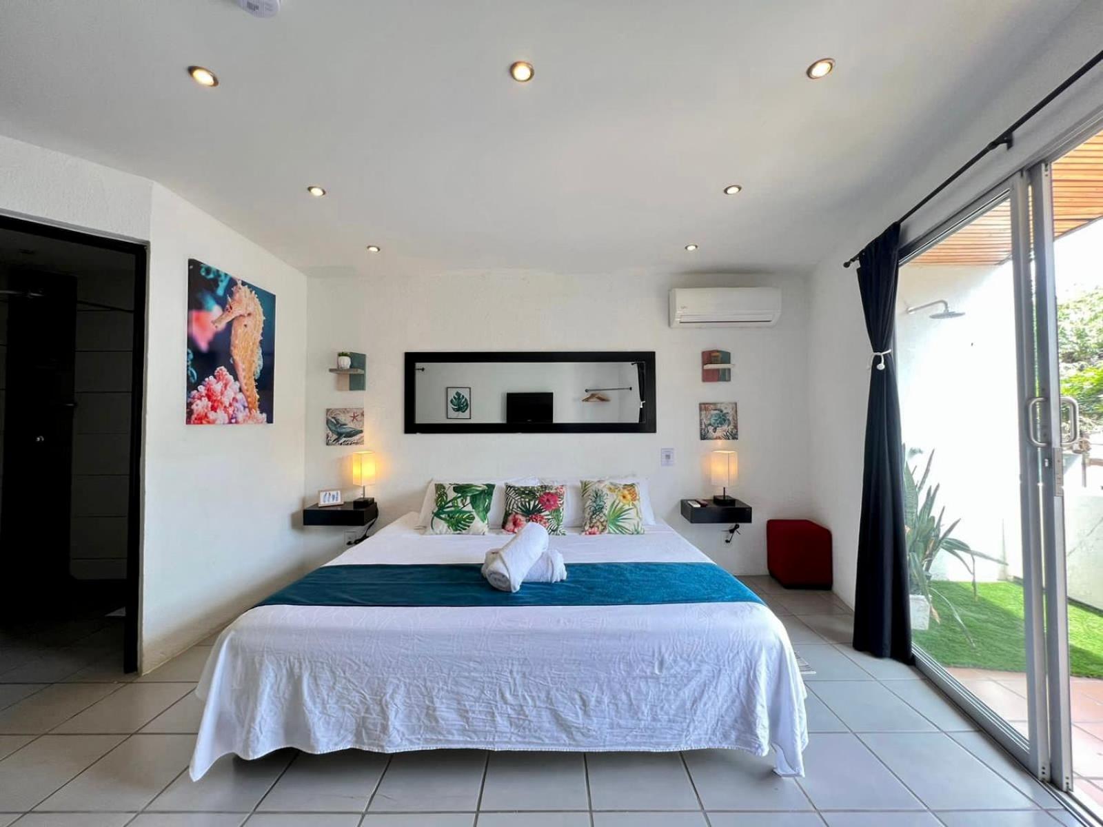 Ocean Lovers Hostel & Apartments Таганга Экстерьер фото