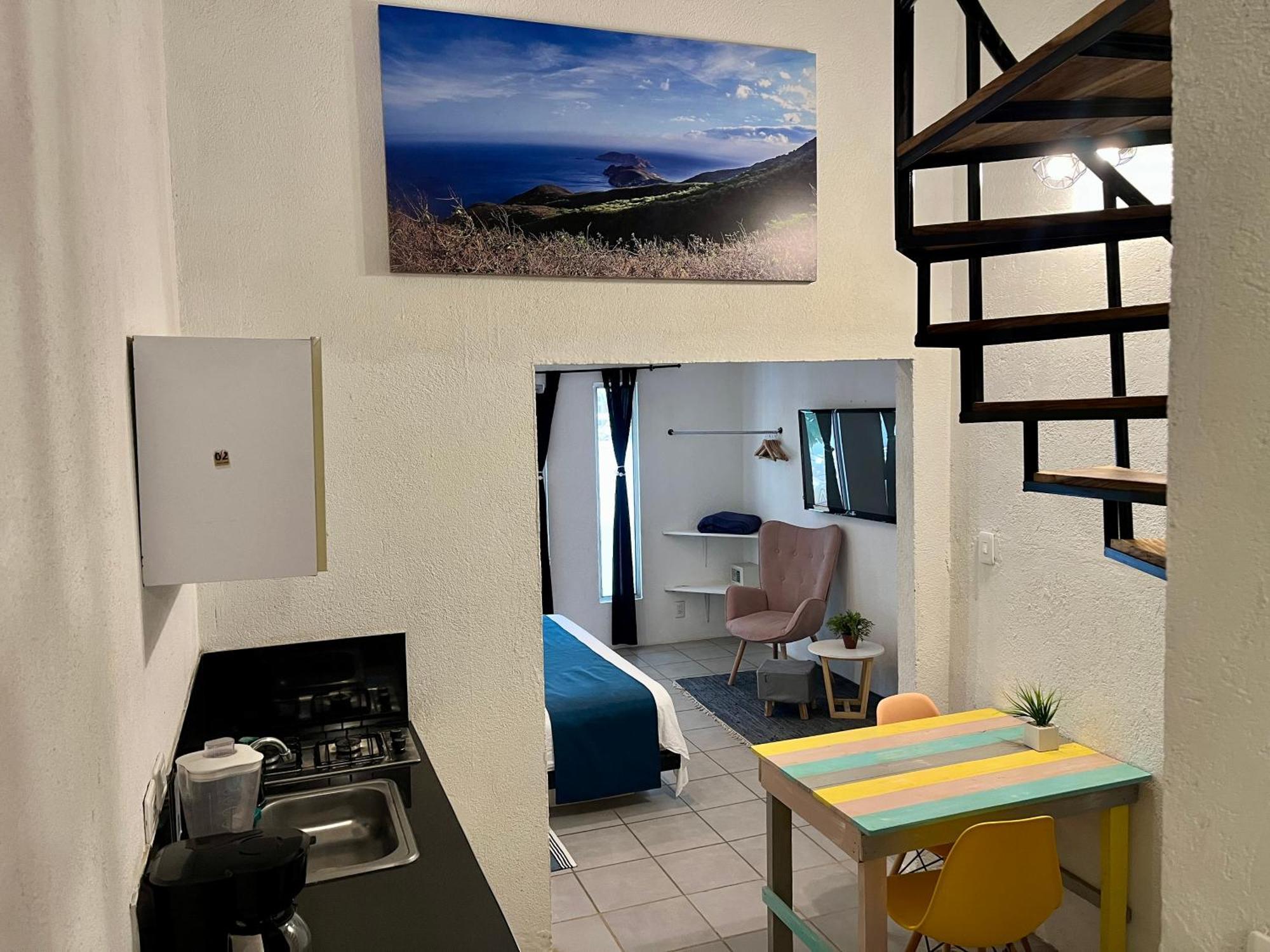 Ocean Lovers Hostel & Apartments Таганга Экстерьер фото